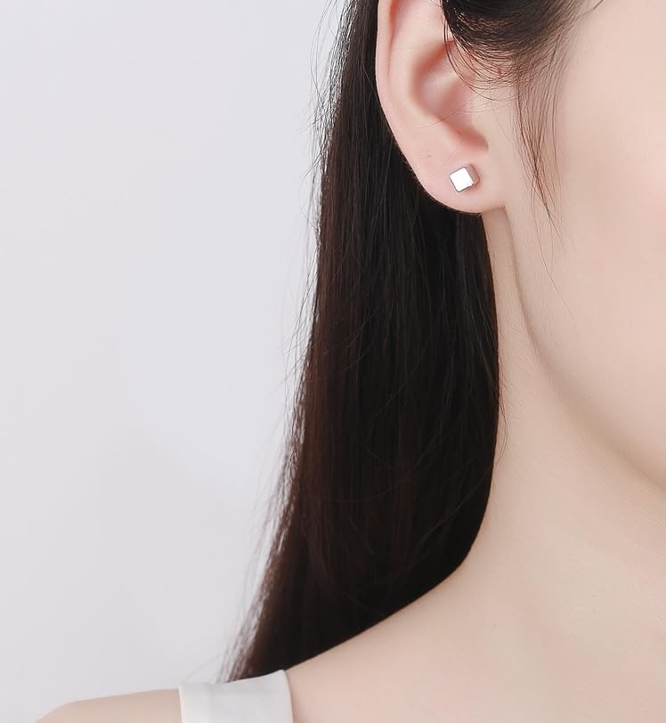 Rockyu シルバー925 キューブスクエア スタッドピアス スクリューバック