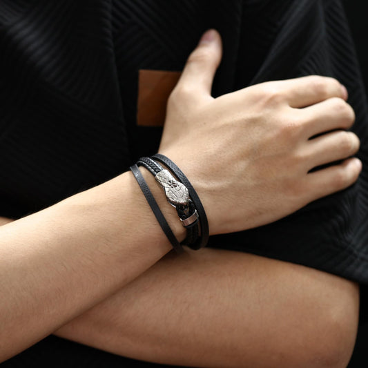 Rockyu メンズ レザーブレスレット スネークヘッドデザイン PU革 三連 ブラック