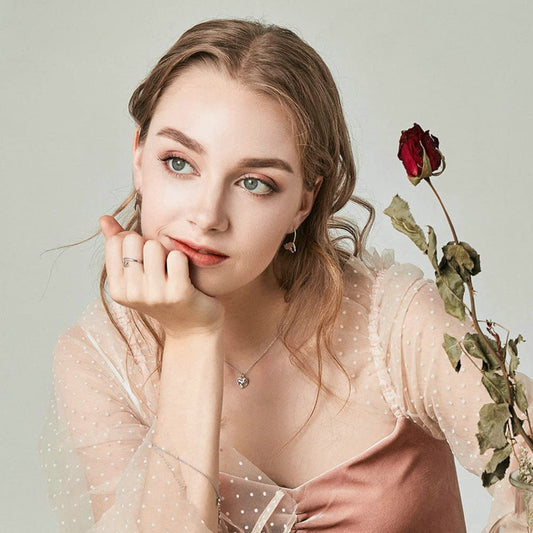 Rockyu 猫リング レディース シルバー925 フリーサイズ シンプル 可愛い ネコモチーフ 金属アレルギー対応