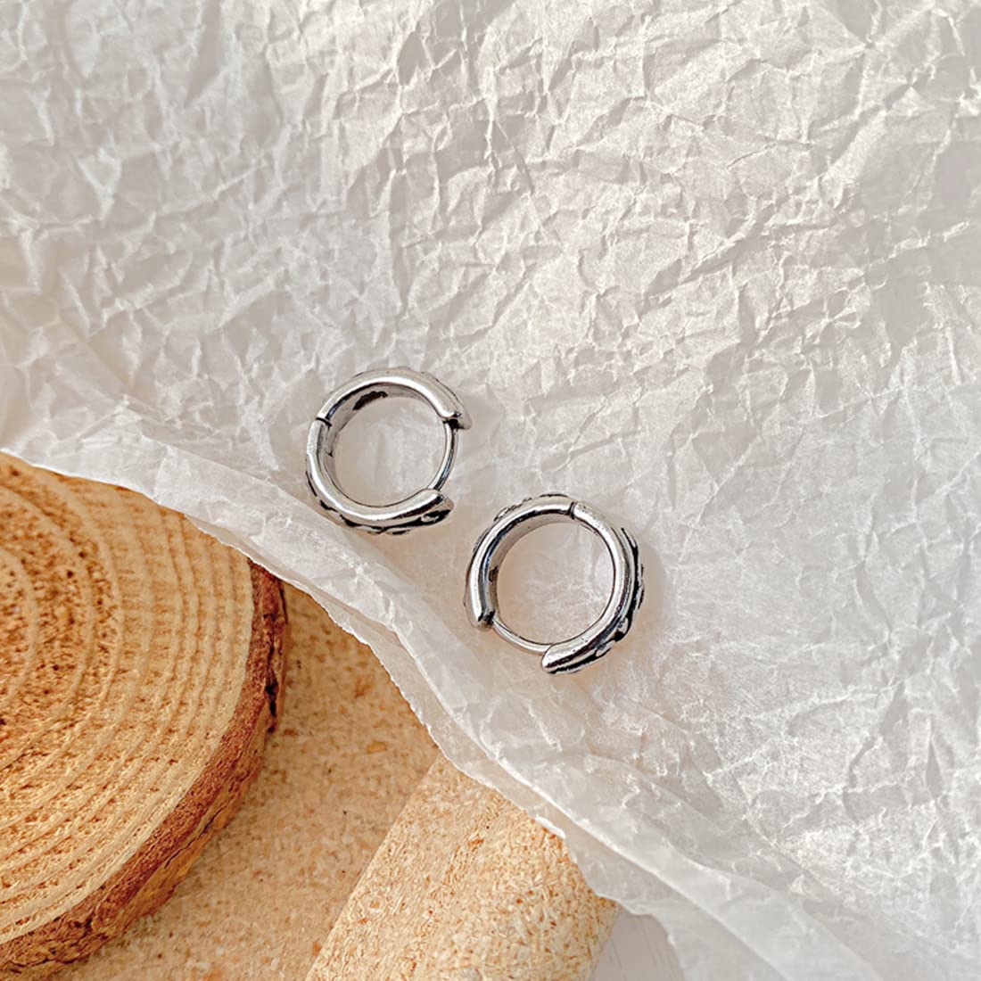 Rockyu 藤紋様ステンレスフープピアス レディース メンズ