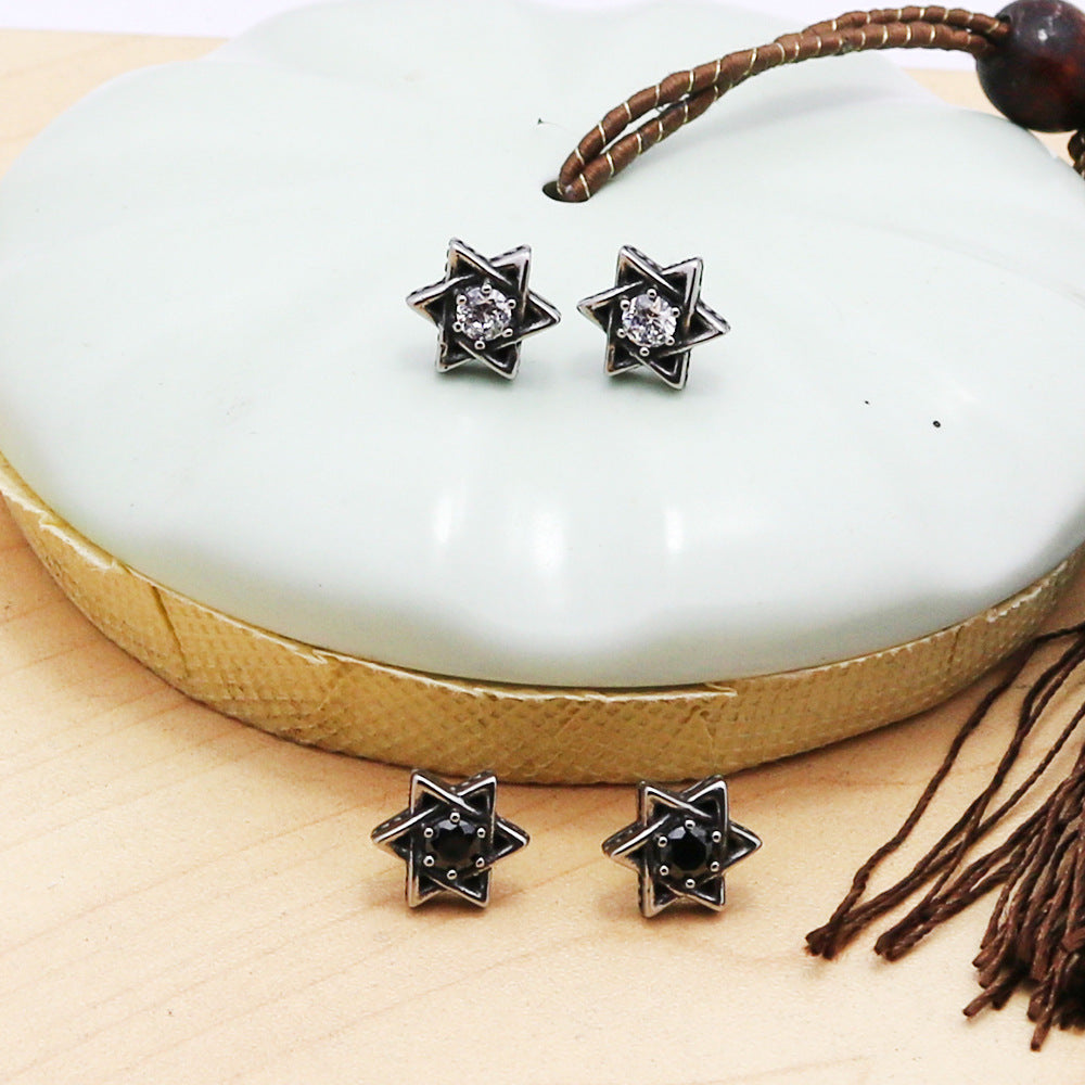 Rockyu 星型ピアス ステンレス製 ブラック&クリアジルコニア 金属アレルギー対応