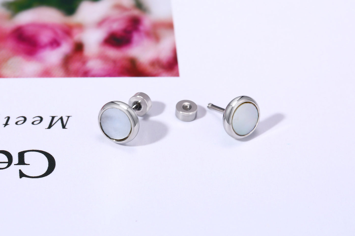 Rockyu ステンレスピアス レディース メンズ 両用 シンプル ラウンドスタッド 金属アレルギー対応 6色展開