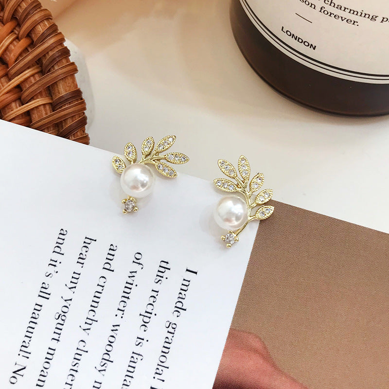 Rockyu ピアス レディース 柳の葉 パール 925純銀製 クリスタル ジュエリー