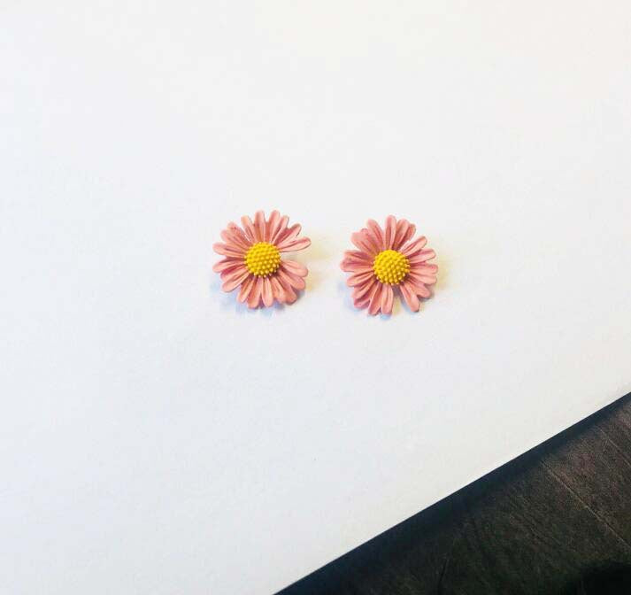 Rockyu ピアス レディース 菊モチーフ 925銀針 金属アレルギー対応 両耳セット