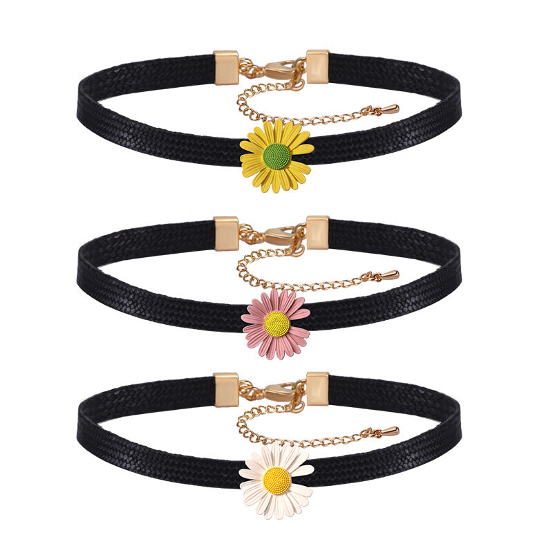 Rockyu チョーカー レディース 黒 レザー フラワー 雛菊 ペンダント 革紐チェーン