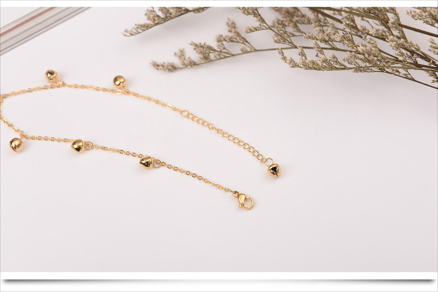 Rockyu アンクレット レディース チタン製 ピンクゴールド 鈴付きチェーン 金属アレルギー対応