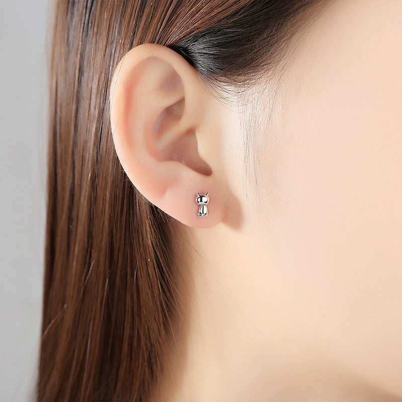 Rockyu レディース ピアス 猫 シルバー925 プラチナ仕上げ スタッド 小さい 可愛い