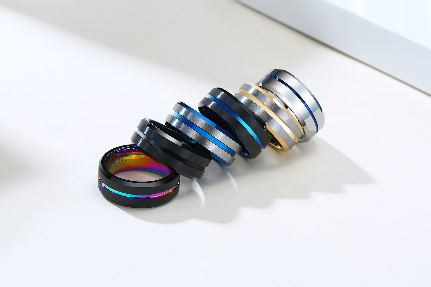 Rockyu タングステンリング メンズ ゴールド×シルバー 8mm幅 耐久性の高いデザイン