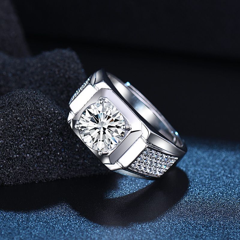 Rockyu メンズリング 大粒ジルコニア シルバー調 フリーサイズ 光沢仕上げ