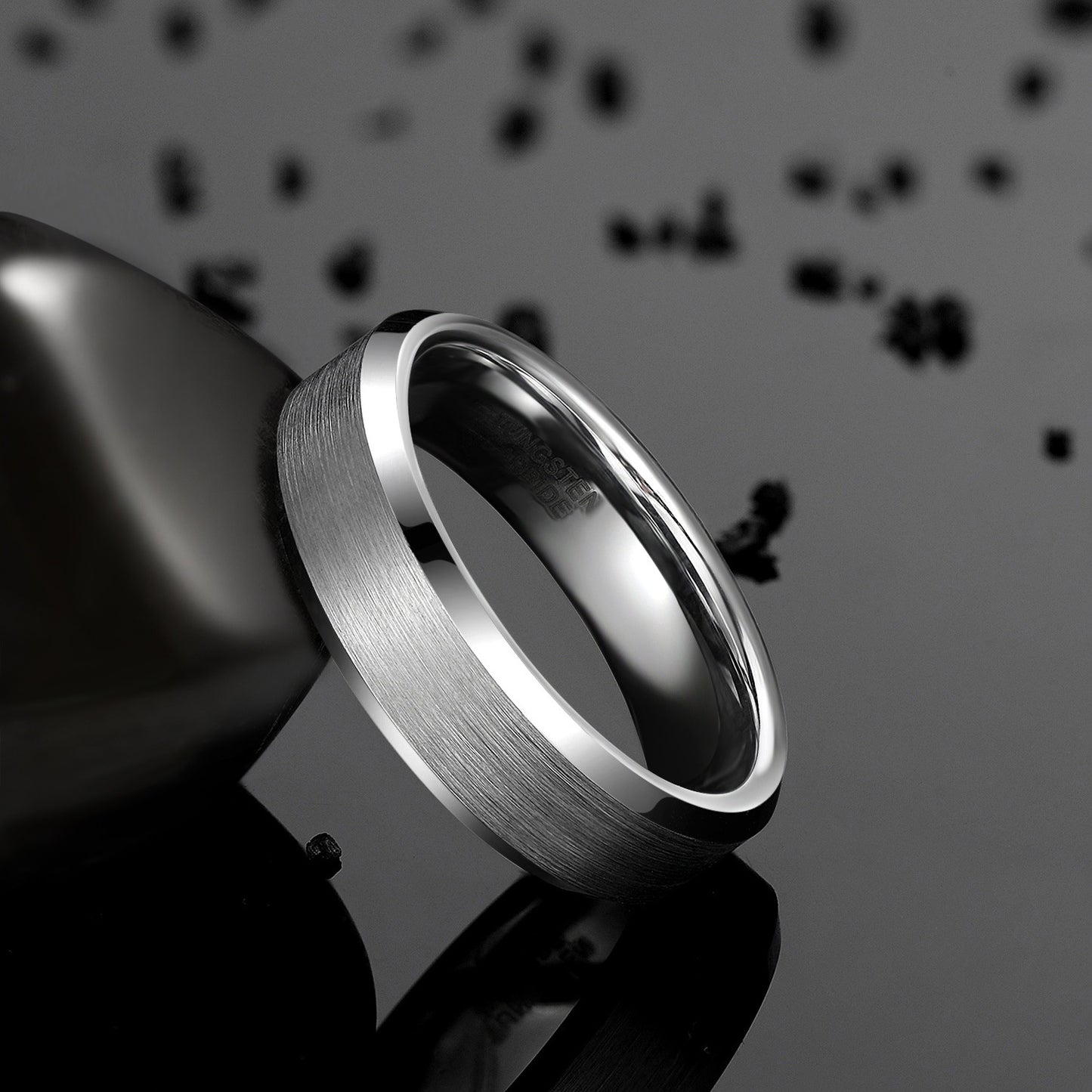 Rockyu タングステンリング メンズ 平打ち 4mm ヘアライン加工 シンプル指輪