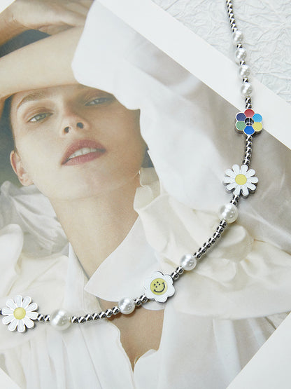 Rockyu ネックレス メンズ ホワイト｜スマイル×パール×花モチーフ 真珠風デザイン チタンチェーン