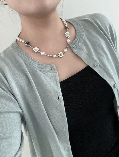 Rockyu ネックレス メンズ ホワイト｜スマイル×パール×花モチーフ 真珠風デザイン チタンチェーン