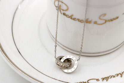 Rockyu 2連リングネックレス レディース チタン製 ピンクゴールド CZストーン 金属アレルギー対応