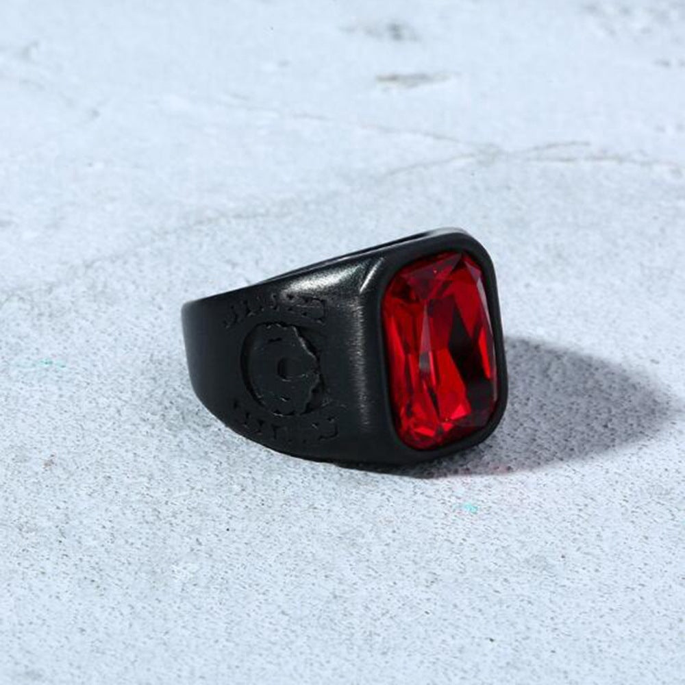Rockyu ブラックガンメッキ メンズリング レッドガラスストーン 幅広印台デザイン