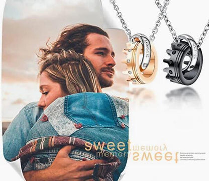 Rockyu ペアネックレス カップル用 王冠×2連リングデザイン ジルコニア付き