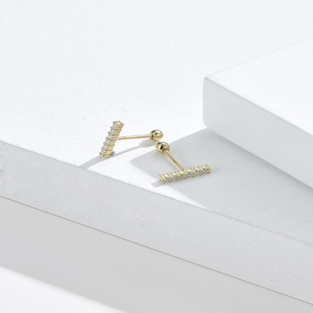 Rockyu ピアス レディース 小さめ シルバー925 ピンクゴールド スワロフスキー ジルコニア ヘリックス&トラガス対応 アレルギー対応