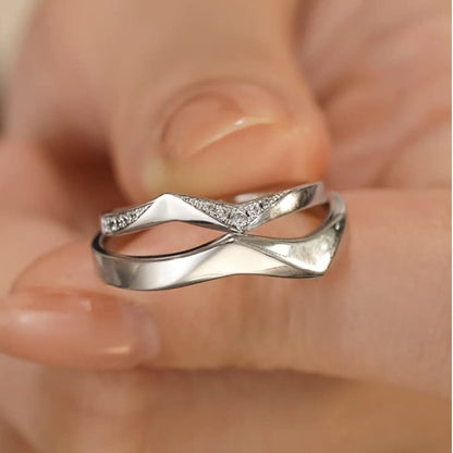 波打つシルエットのシルバー925ペアリング｜フリーサイズ 結婚指輪 カップル用