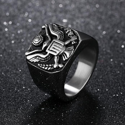 Rockyu メンズリング ステンレス製 タカモチーフ 彫刻 シグネットスタイル