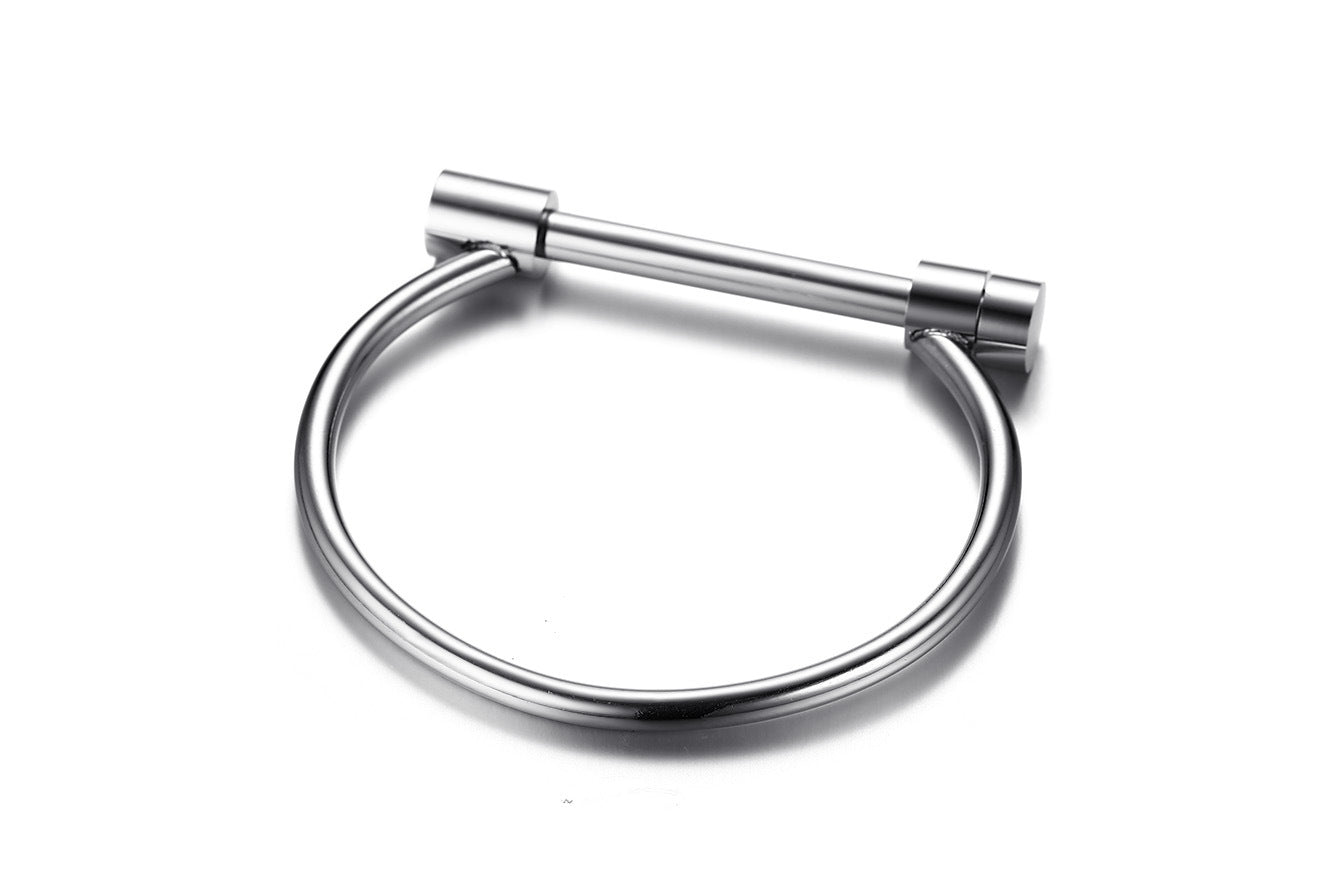 Rockyu シンプルチタンバングル｜4色展開のスタイリッシュひづめ風ブレスレット