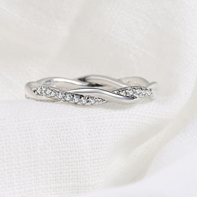 Rockyu レディースツイストジルコニアリング 細身デザイン 金属アレルギー対応