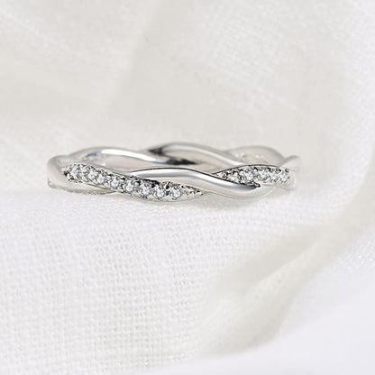 Rockyu レディースツイストジルコニアリング 細身デザイン 金属アレルギー対応