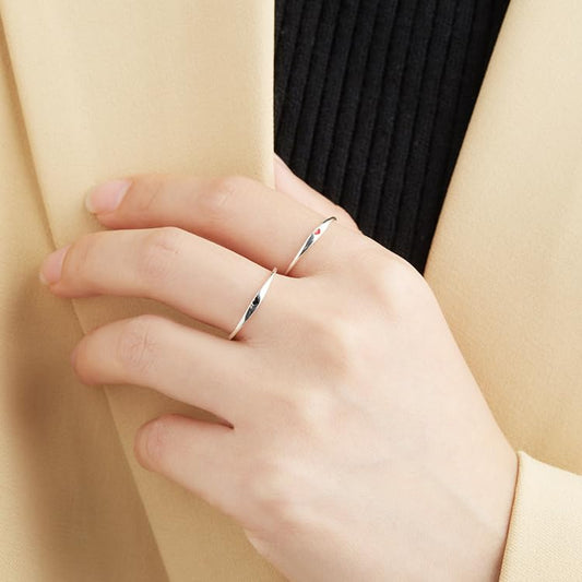 Rockyu ハートモチーフ シルバー925 レディースリング ブラック＆レッド ペア可愛い細身リング