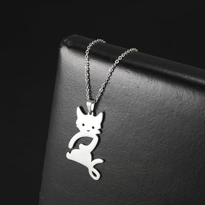 Rockyu 猫ネックレス レディース ステンレス製 シンプル 黒猫ペンダント 金属アレルギー対応