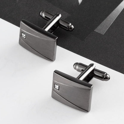 Rockyu メンズカフスとタイピンセット ジルコニア入りブラックサテーナ仕上げ