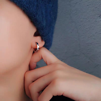 Rockyu 菱形リングピアス メンズ｜ブラック＆シルバー フープピアス 金属アレルギー対応