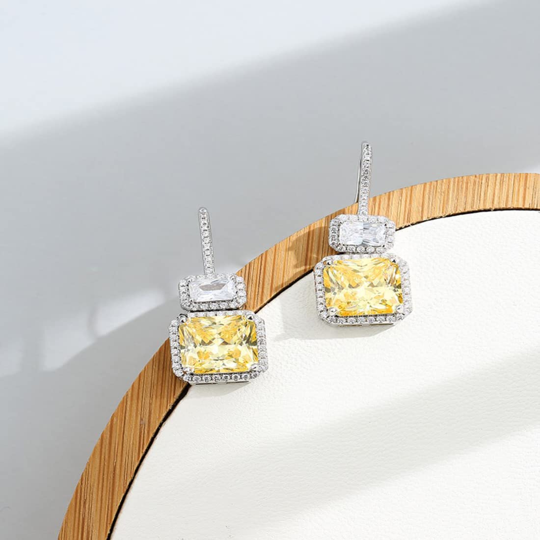 Rockyu ピアス レディース 四角形 イエロー ジルコニア 925シルバー製 金属アレルギー対応