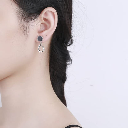 ピアス レディース シルバー925 ブラック 幾何学デザイン 揺れるピアス