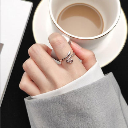 Rockyu 18K仕上げ 蛇モチーフリング レディース フリーサイズ ゴールド＆シルバー