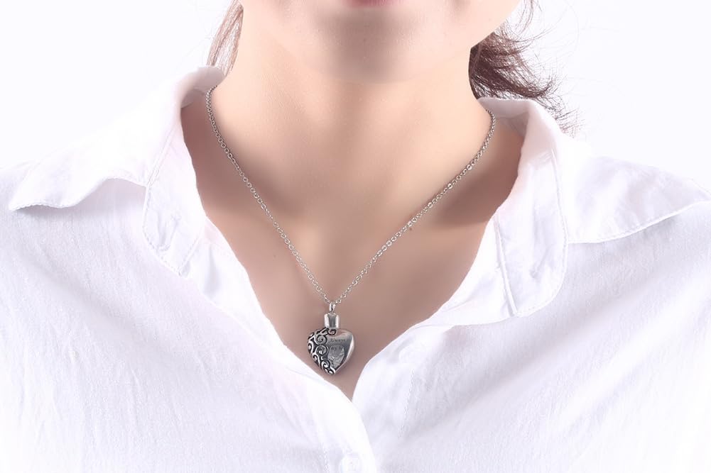 Rockyu メモリアルハートネックレス ステンレス製 アンティーク調