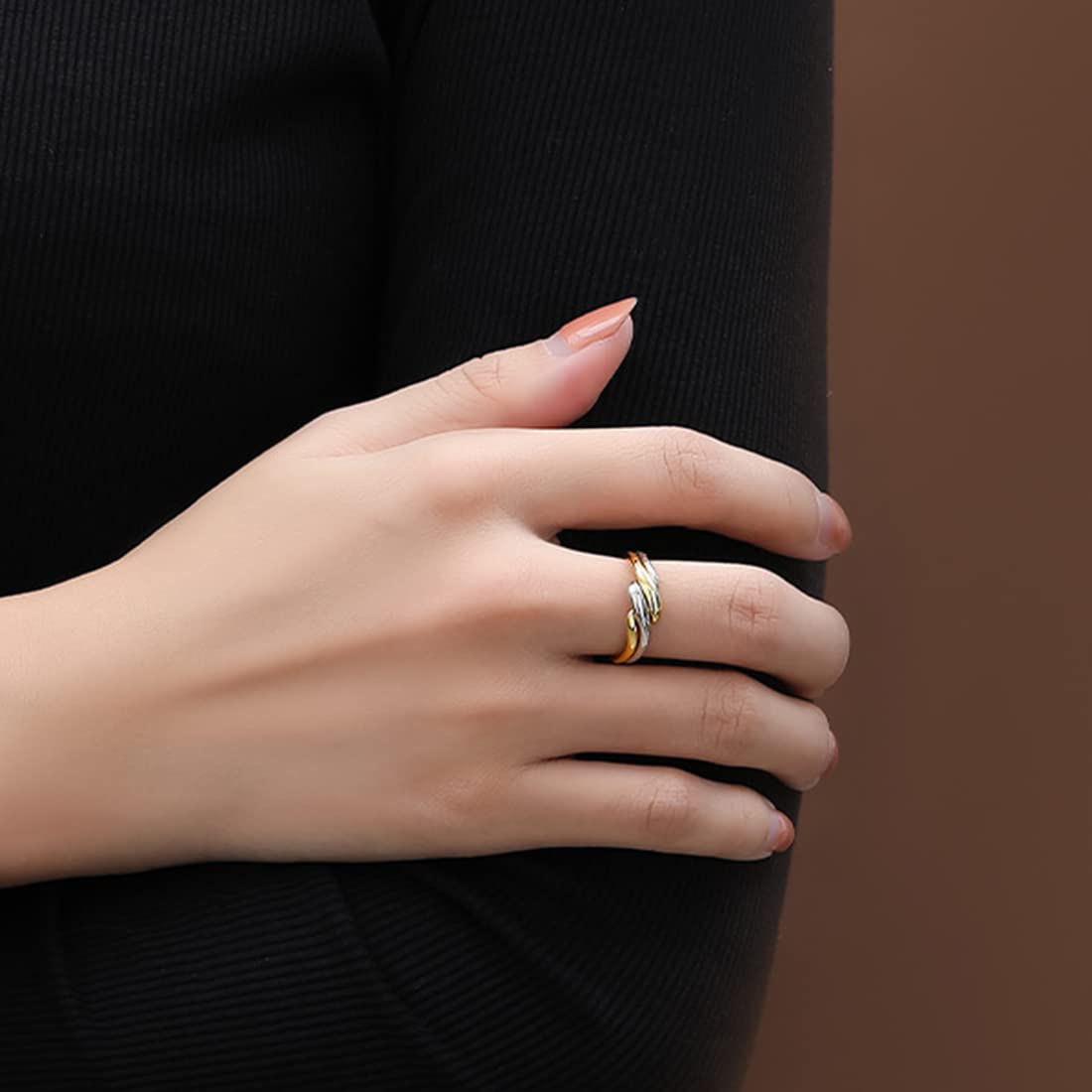 Rockyu レディースリング フリーサイズ ダブルライン風 シルバー＆ゴールド 幾何学デザイン指輪