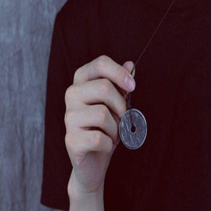 Rockyu ネックレス メンズ 円形 銅銭 コイン シルバー ステンレス 魔除け 開運 中華風 ペンダント