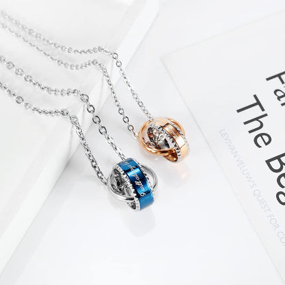 Rockyu ネックレス ペア ブルーシルバー＆ローズゴールド ダブルリングペンダント ステンレス製 記念日や誕生日ギフトに