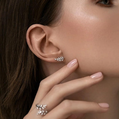 Rockyu レディースリーフピアス シルバー925 ジルコン 輝き上品 スタッドタイプ ギフトにもぴったり