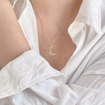Rockyu 月ネックレス レディース シルバー925 三日月ペンダント ジルコニア入り 可愛いデザイン
