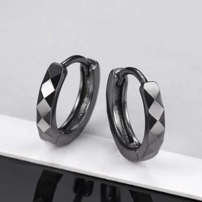 Rockyu 菱形リングピアス メンズ｜ブラック＆シルバー フープピアス 金属アレルギー対応