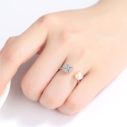 Rockyu レディースリング フリーサイズ パール＆雪の結晶モチーフ 指輪