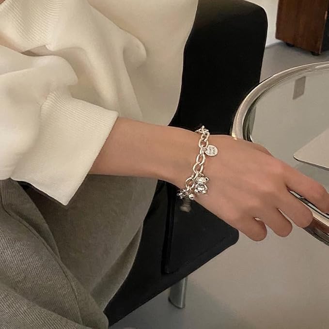 Rockyu ブレスレット レディース 小熊チャーム付き チェーンブレス 錆びにくい チタン風