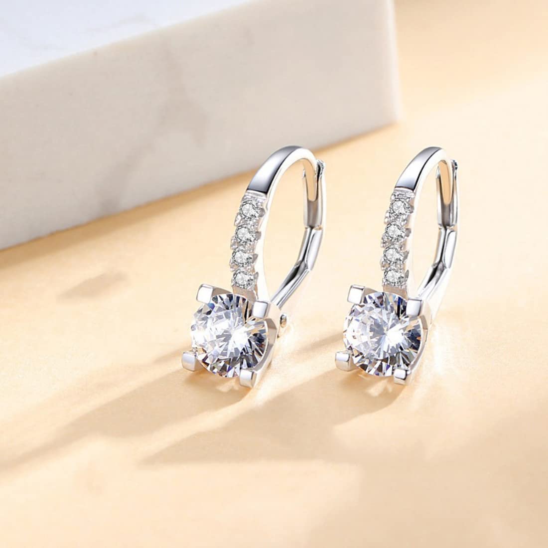 Rockyu ピアス レディース シルバー925 ジルコニア ティアドロップ レバーバック 金属アレルギー対応