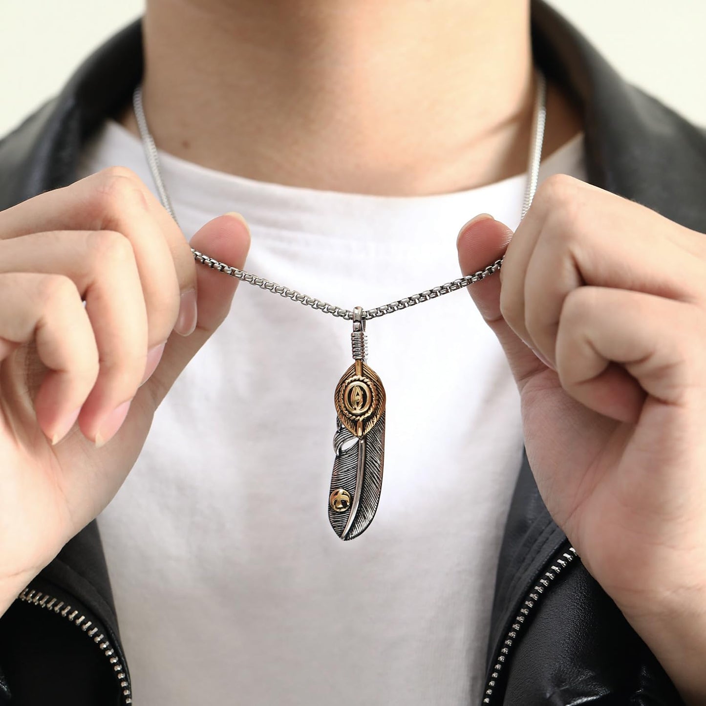 Rockyu ネックレス メンズ 羽根モチーフ ペンダント ステンレス製 ミラー仕上げ 金属アレルギー対応