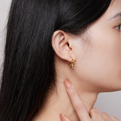 Rockyu レディース 猫フープピアス S925 シルバー製 動物モチーフ アレルギー対応