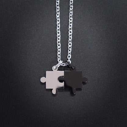 Rockyu ネックレス レディース メンズ ペア ジグソーパズル ペンダント シルバー ブラック ゴールド チェーン 60cm チタン 金属アレルギー対応 記念日 プレゼント