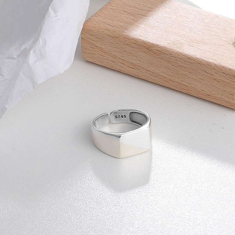 Rockyu 指輪 レディース メンズ フリーサイズ シルバー925 シンプル印台リング 光沢仕上げ おしゃれ純銀製リング