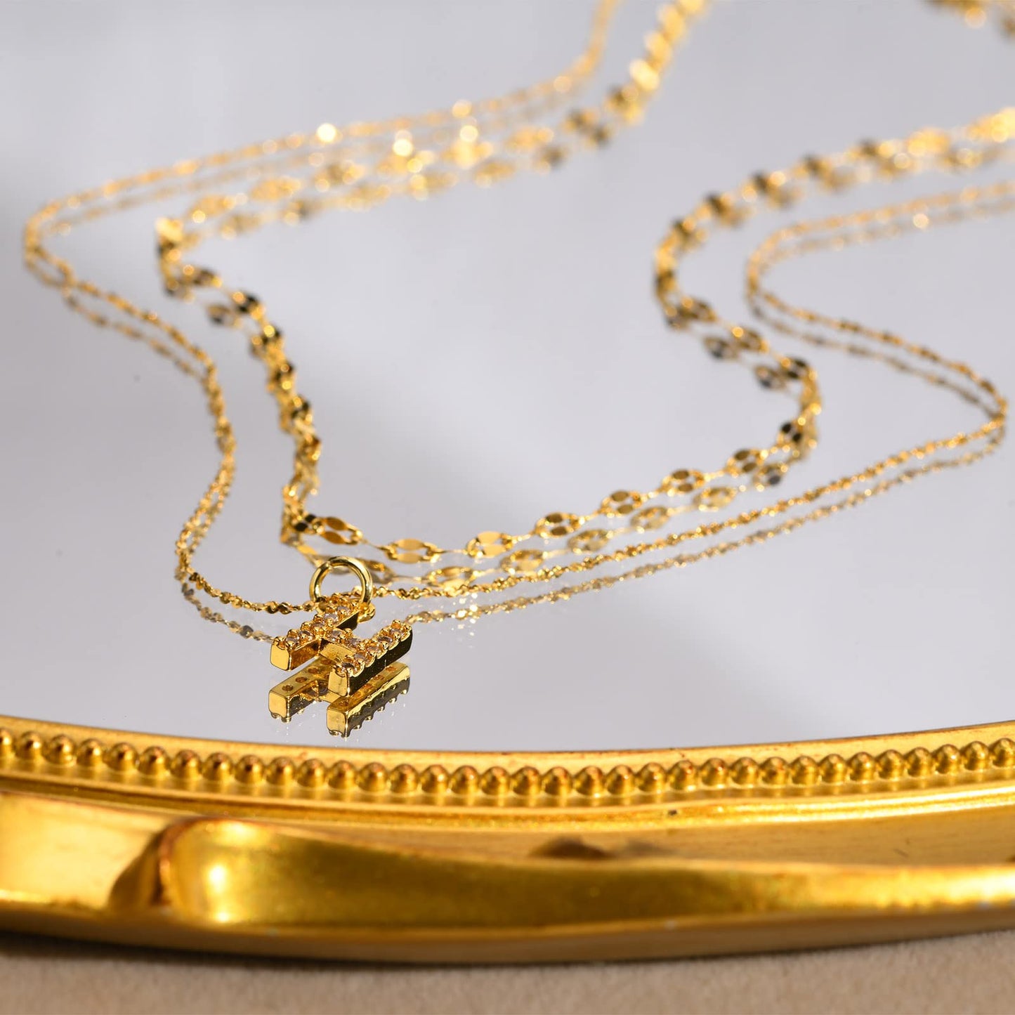 Rockyu イニシャルネックレス レディース ゴールド A〜Z 26文字 ジルコニア 二連チェーン ステンレス製 金属アレルギー対応