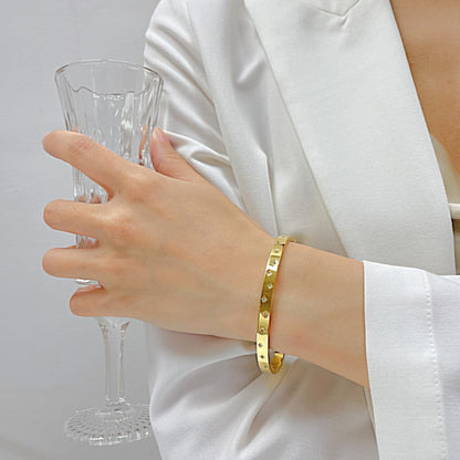 バングル レディース ゴールド シルバー ステンレス 金属アレルギー対応 ジルコニア シンプルデザイン