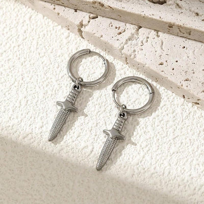 Rockyu ピアス メンズ シルバー ナイフモチーフ ステンレス 揺れる フープピアス 金属アレルギー対応