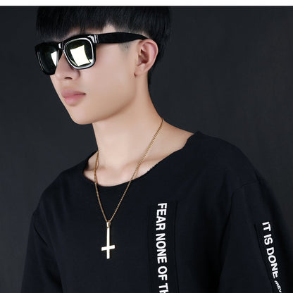 Rockyu 逆十字架ネックレス メンズ ステンレス製 クロスペンダント トップ 人気ブランド